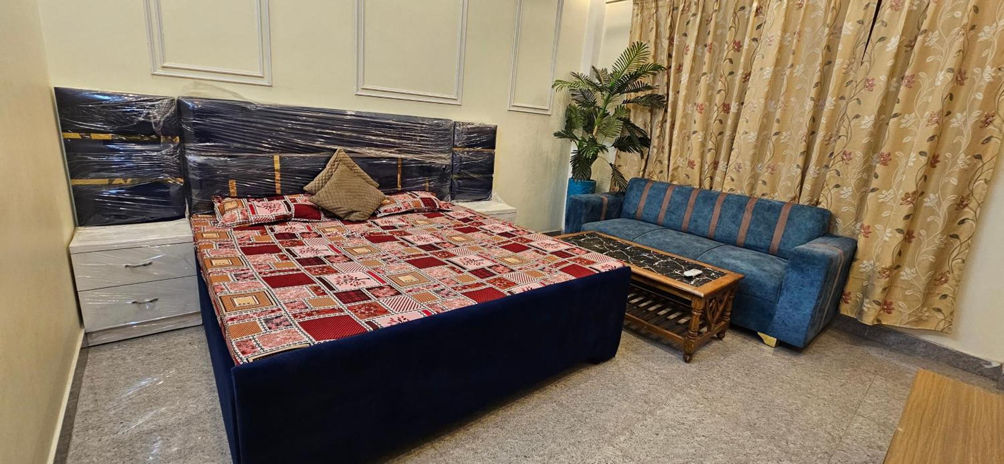 Blessing'S Home Stay 5 Bedrooms Luxury Villa Exquisite 5 Bedroom Villa Ideal Family Home Stay With Spacious Living Lucknow Exterior photo